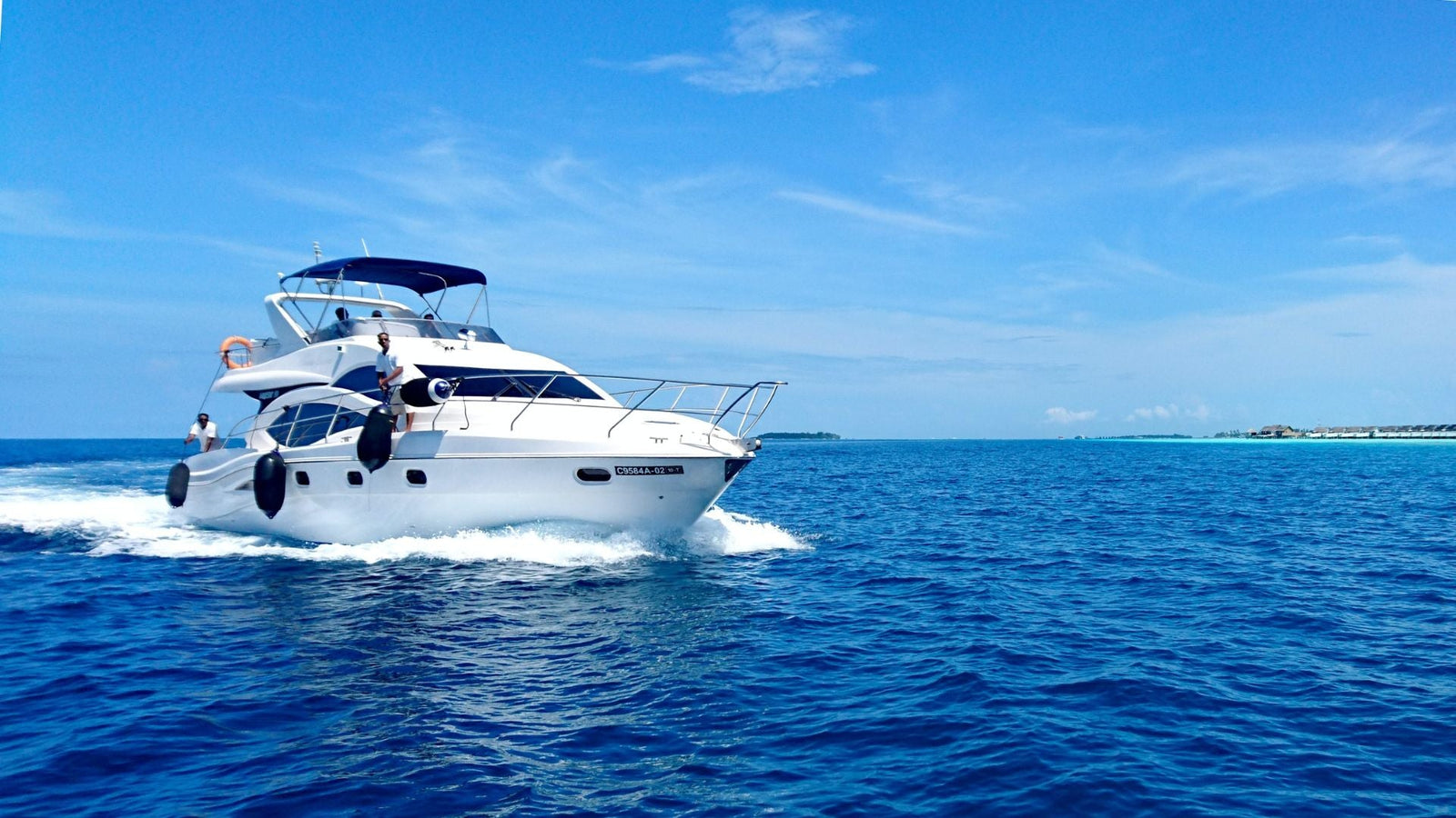 A Comprehensive Guide: Installing Rocksolar's LiFePO4 Batteries on Your Boat