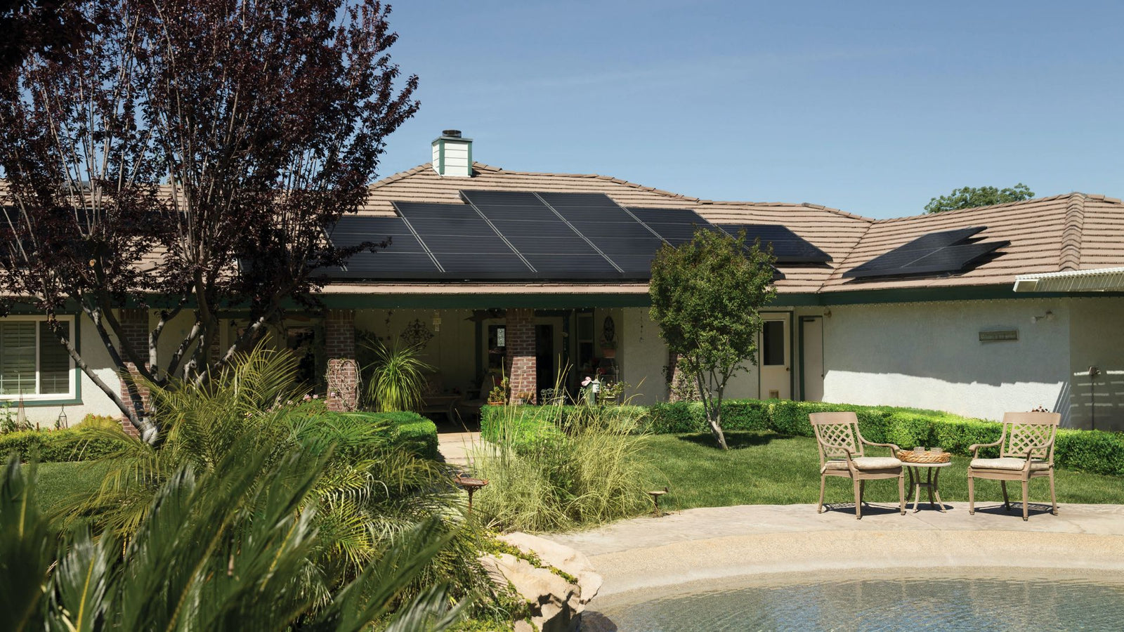 Simplify Your Power Solution: Rocksolar Power Kits for Cottages
